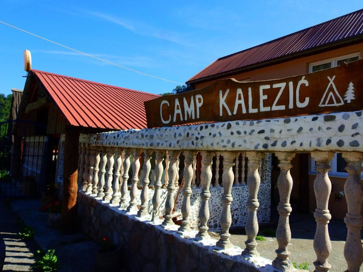 Private Accommodation Kalezic モイコヴァツ エクステリア 写真